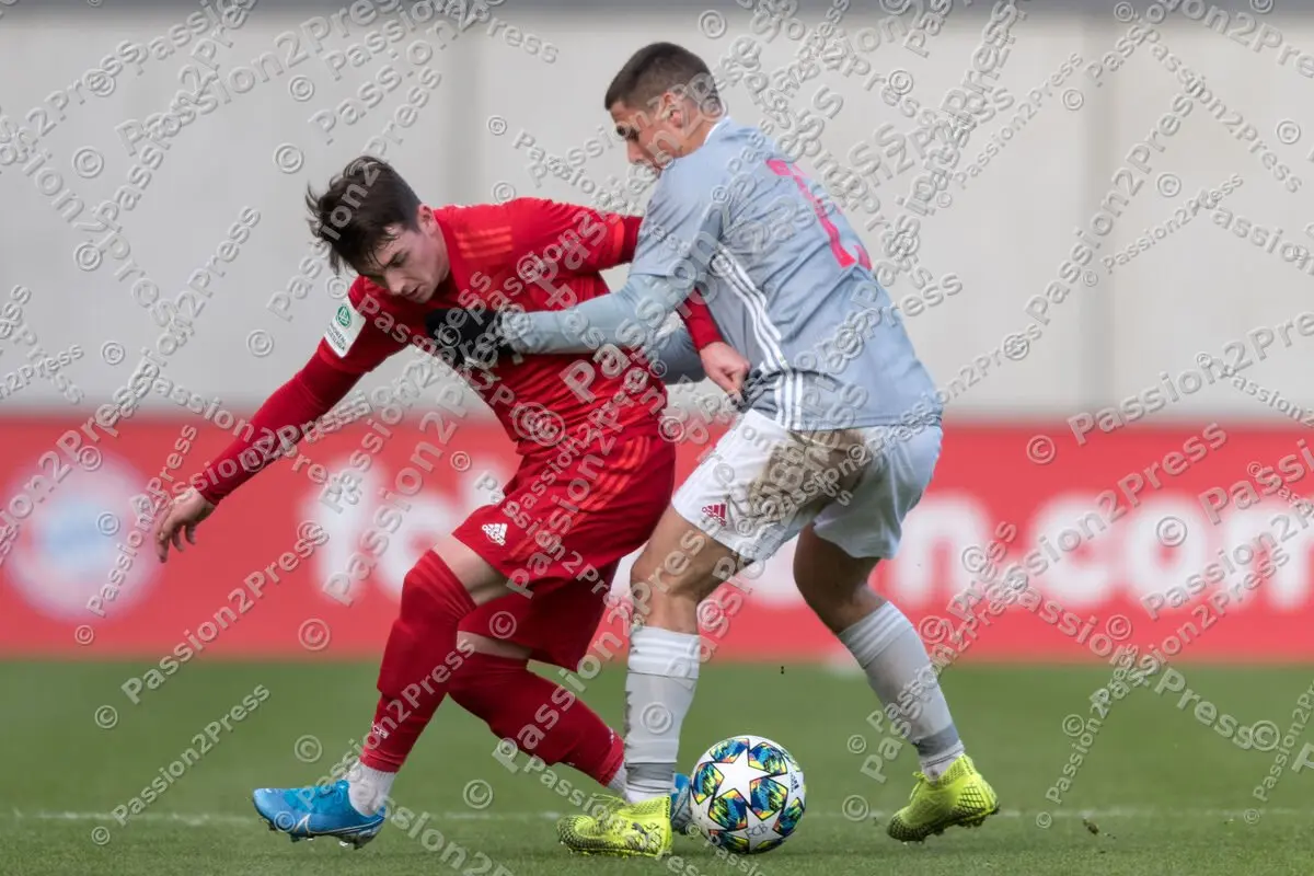YFCBOFC_20191106_0357