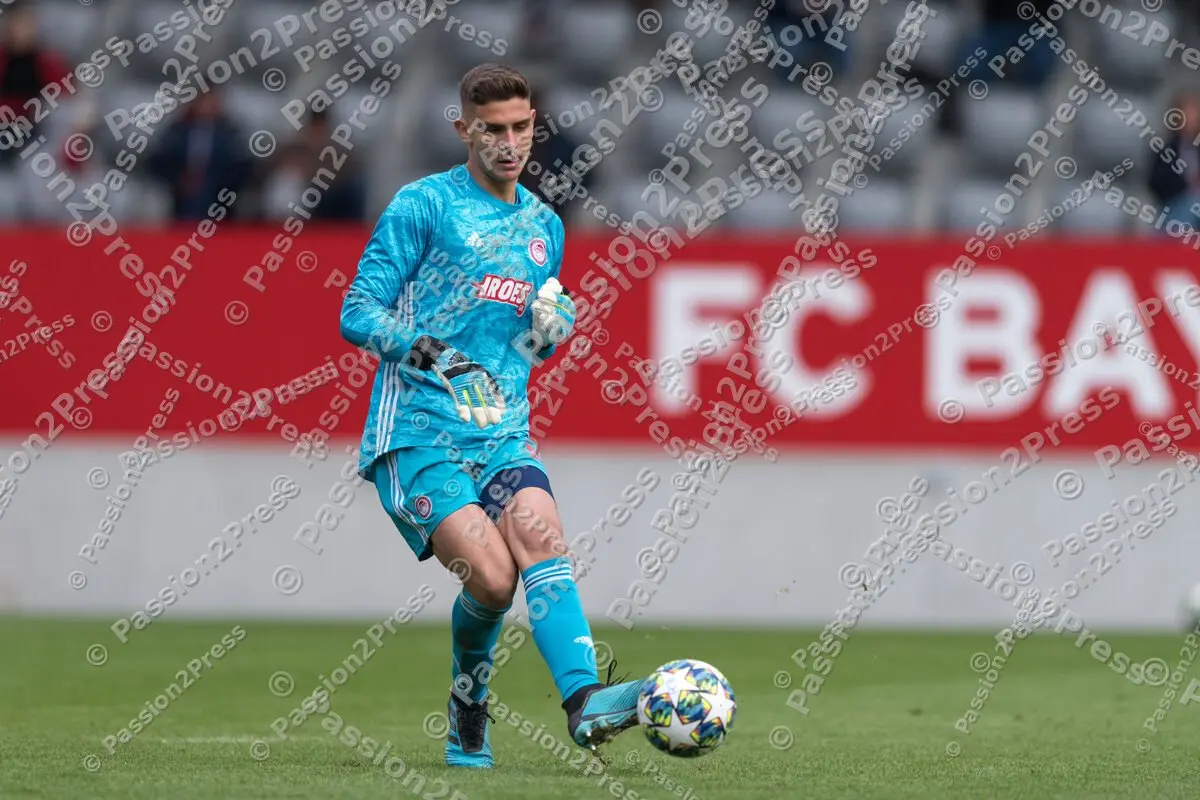 YFCBOFC_20191106_0642