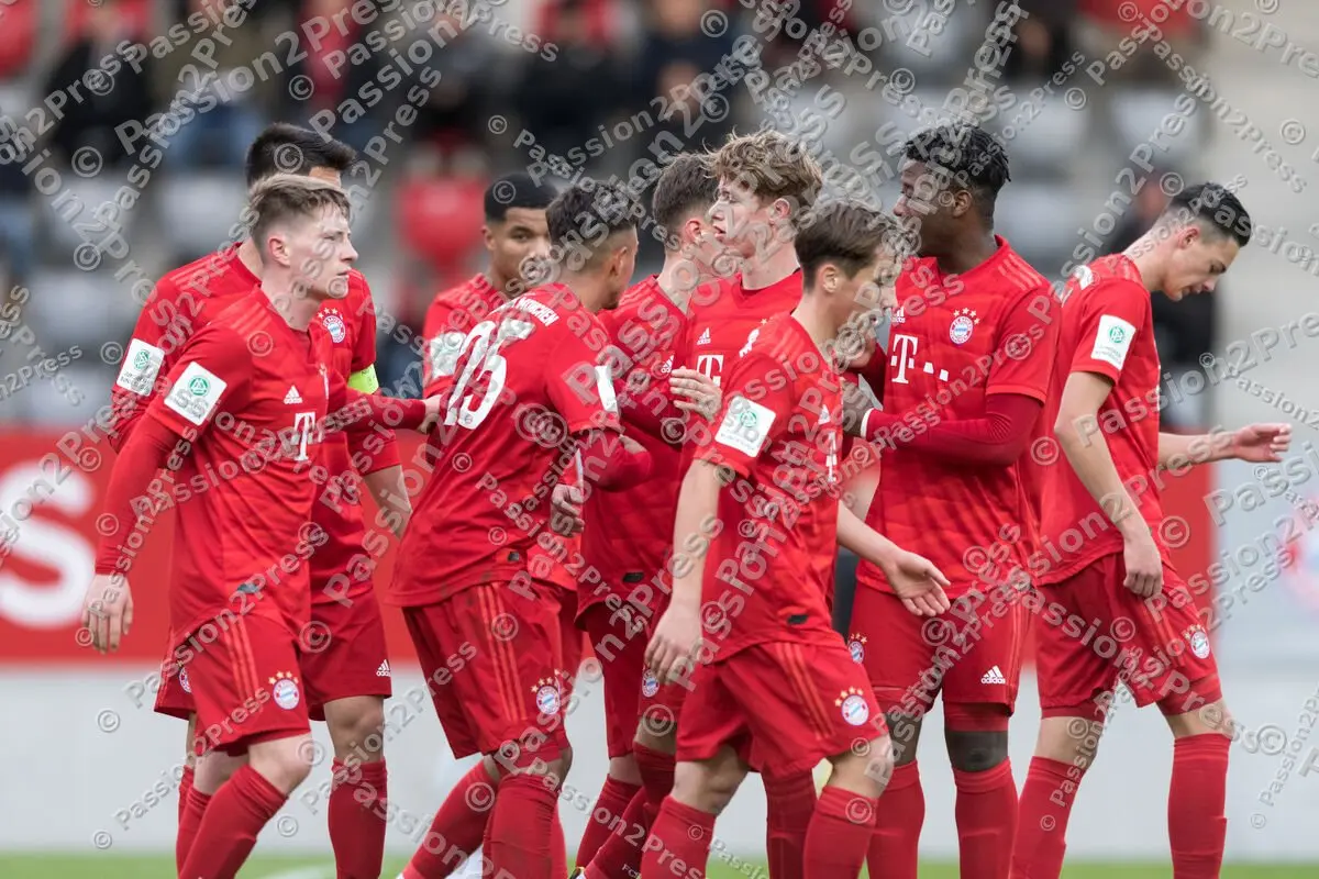 YFCBOFC_20191106_0796