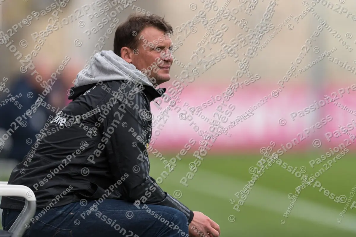 UHGSVM_20191109_0250