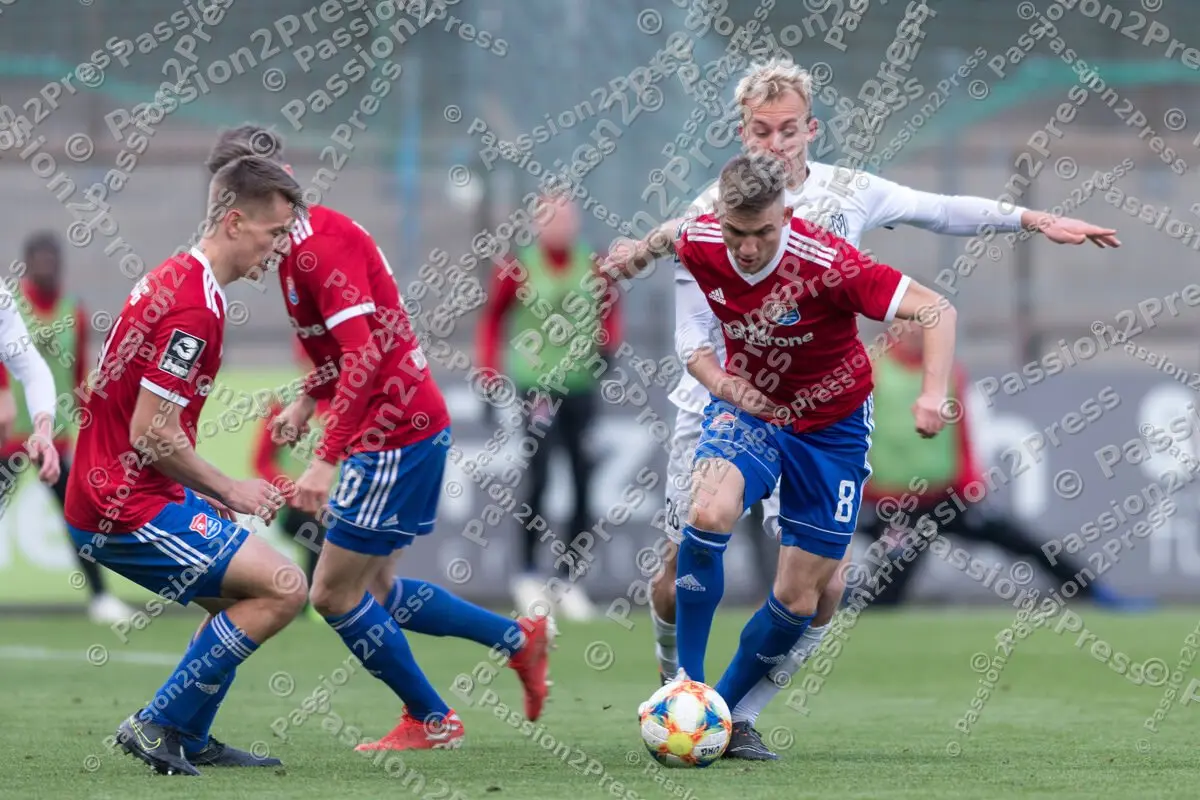 UHGSVM_20191109_0873