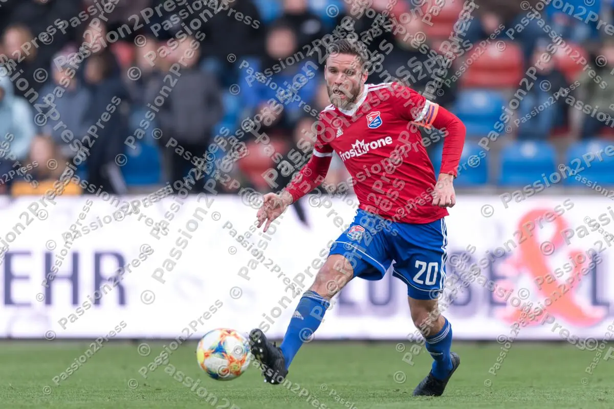 UHGSVM_20191109_0943