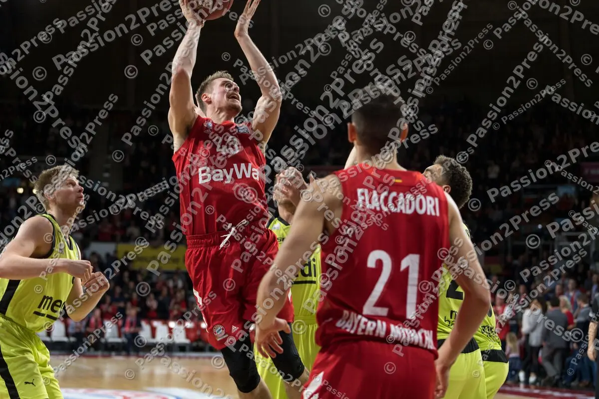 FCBBAY_20191117_0520