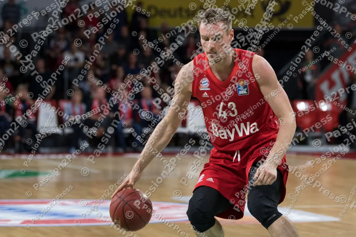 FCBBAY_20191117_0528