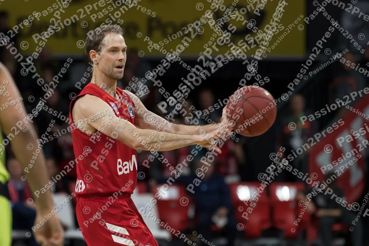FCBBAY_20191117_0537