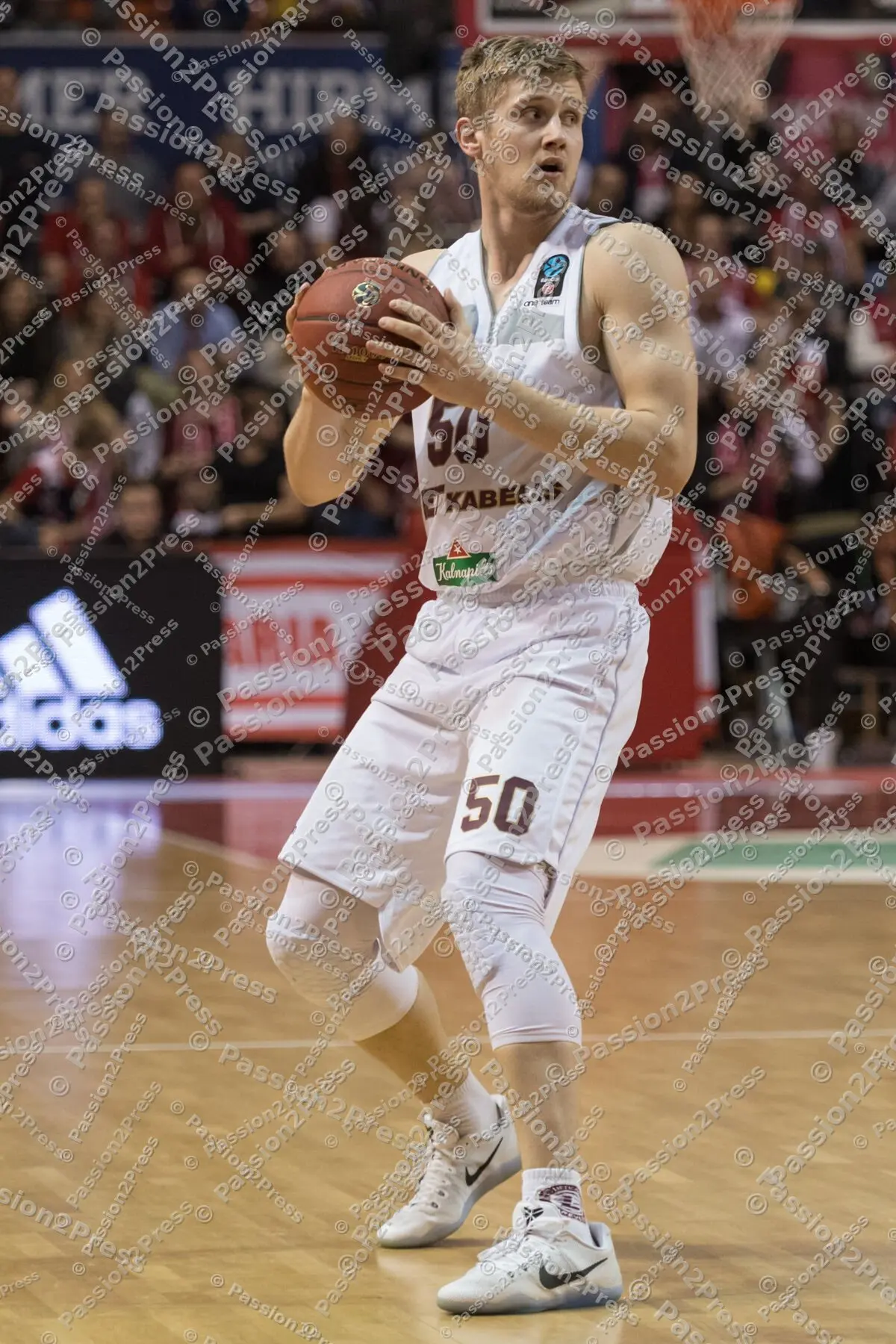 mf_FCBBLP_20170118_0255