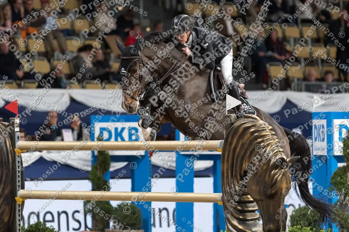 P2P_20191123_0257