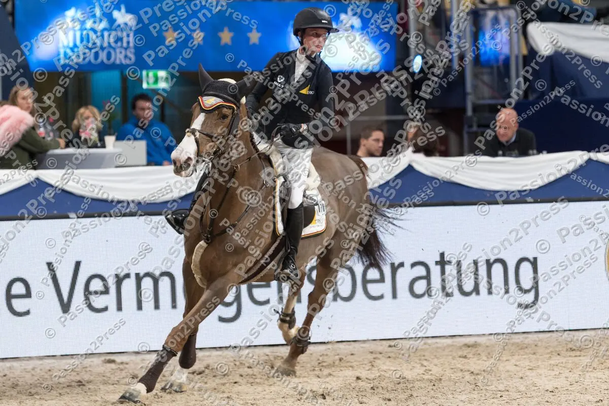 P2P_20191123_0493