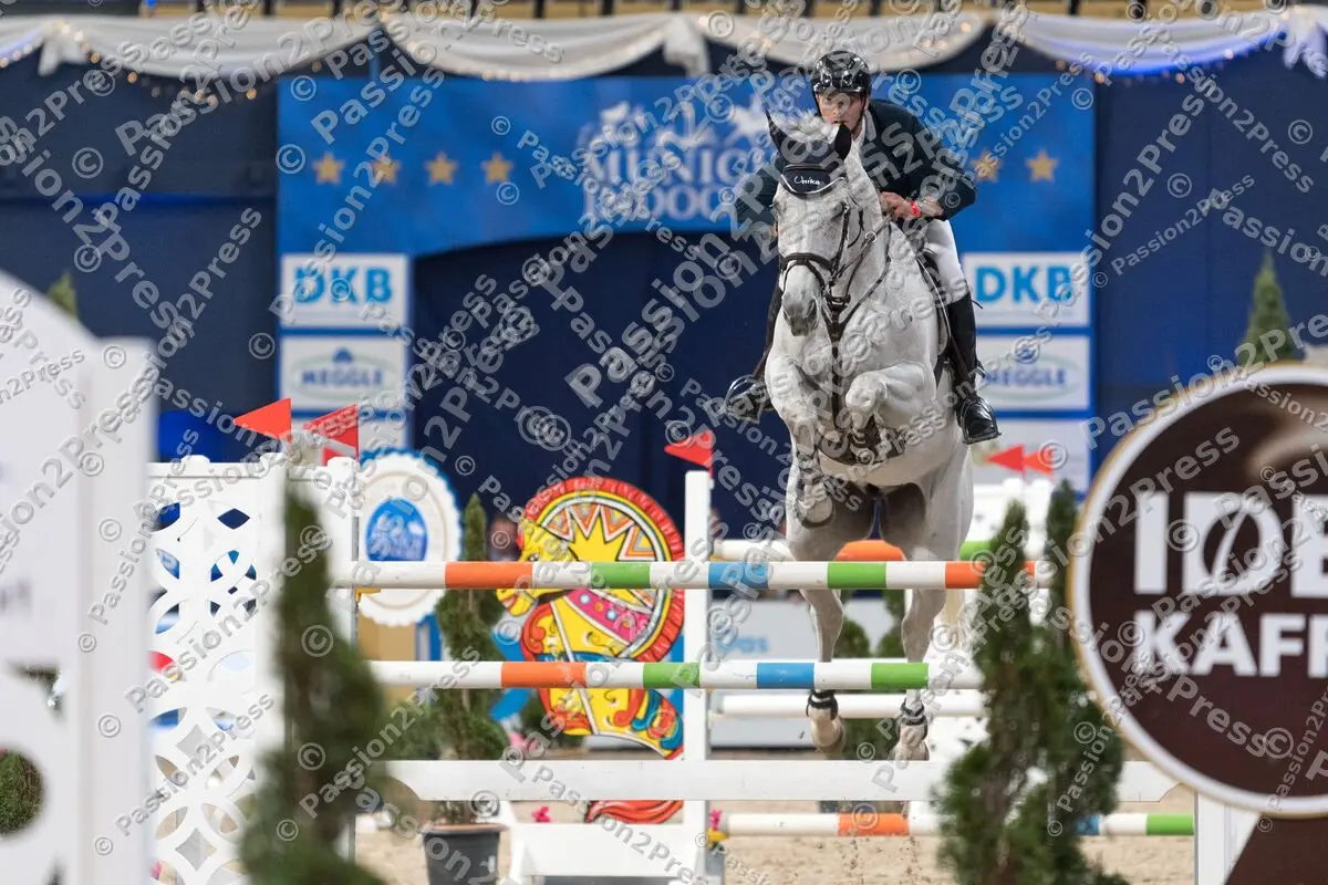 P2P_20191123_0790