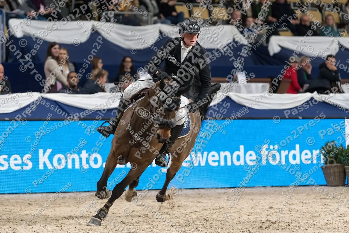 P2P_20191123_0983