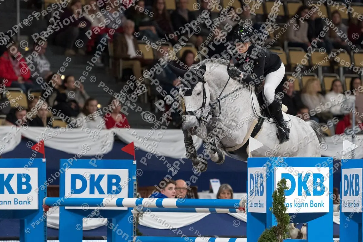 P2P_20191123_1060