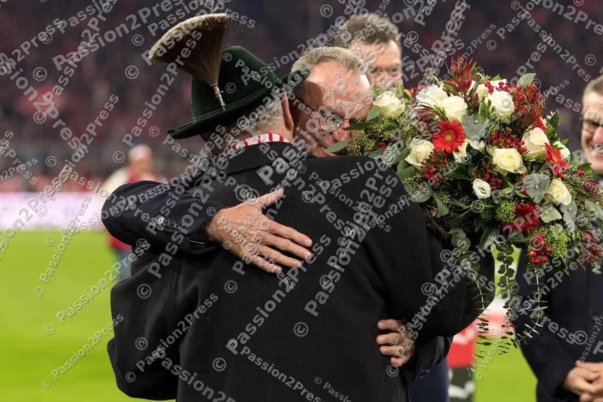 FCBB04_20191130_0332