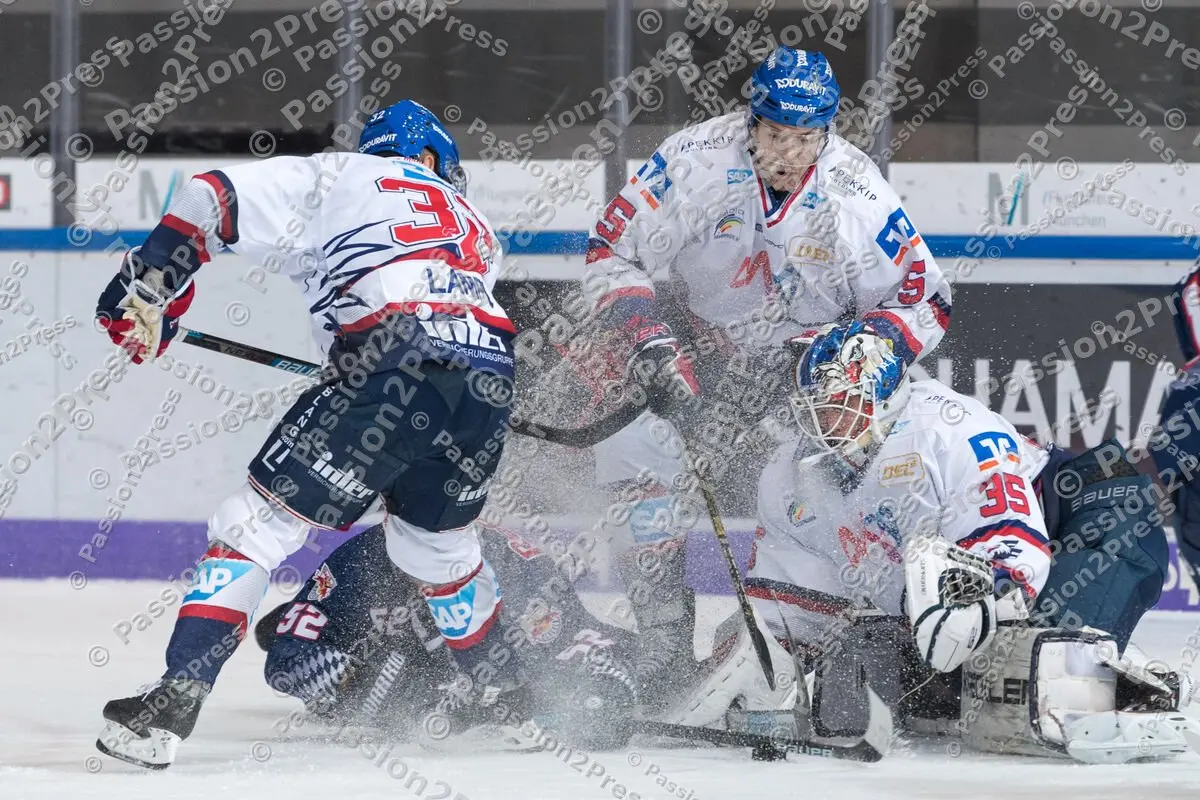 RBMMERC_20191208_1393-2