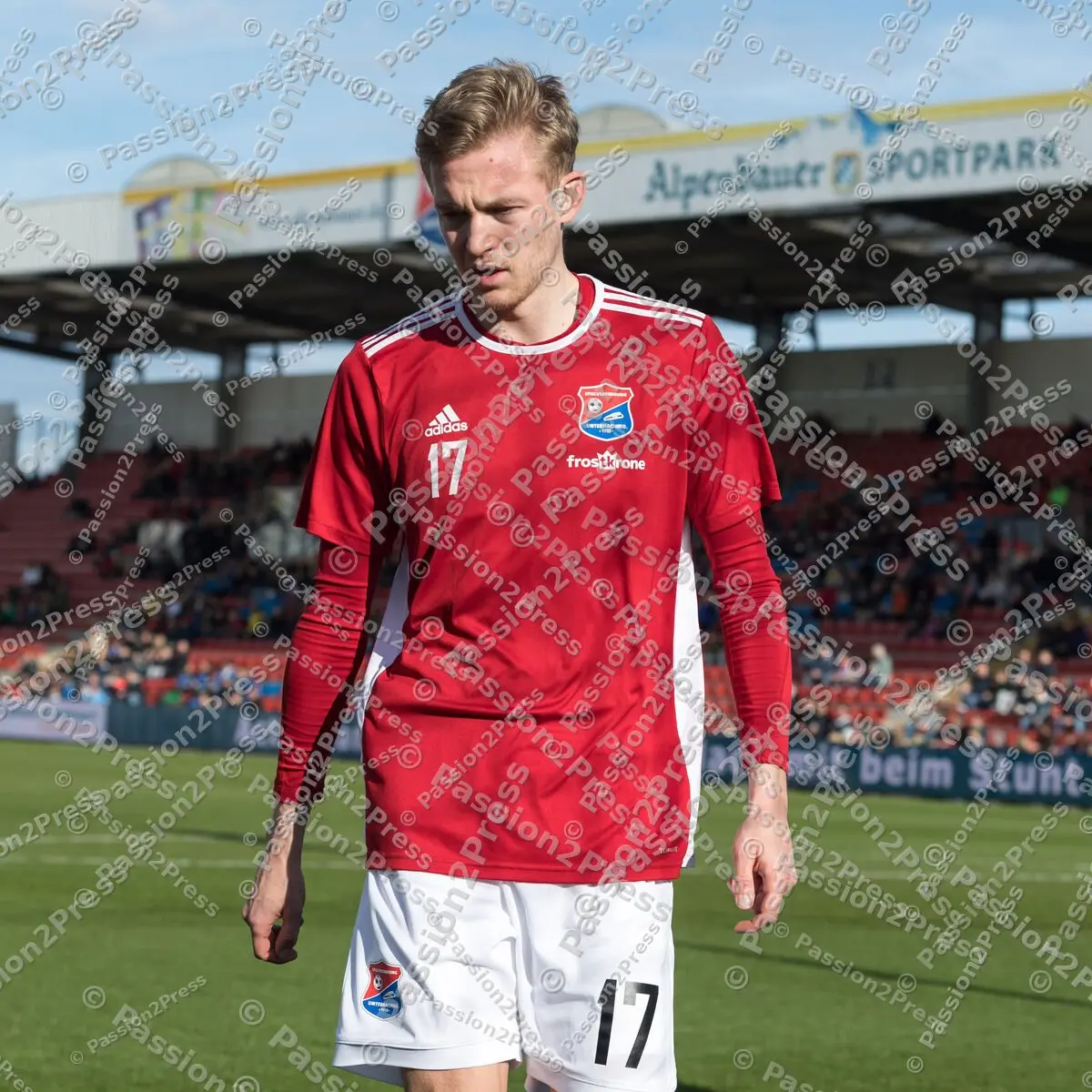 UHGKFC_20200201_0241