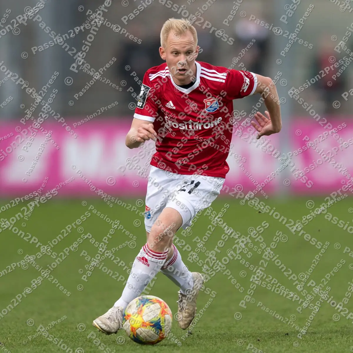 UHGKFC_20200201_1689