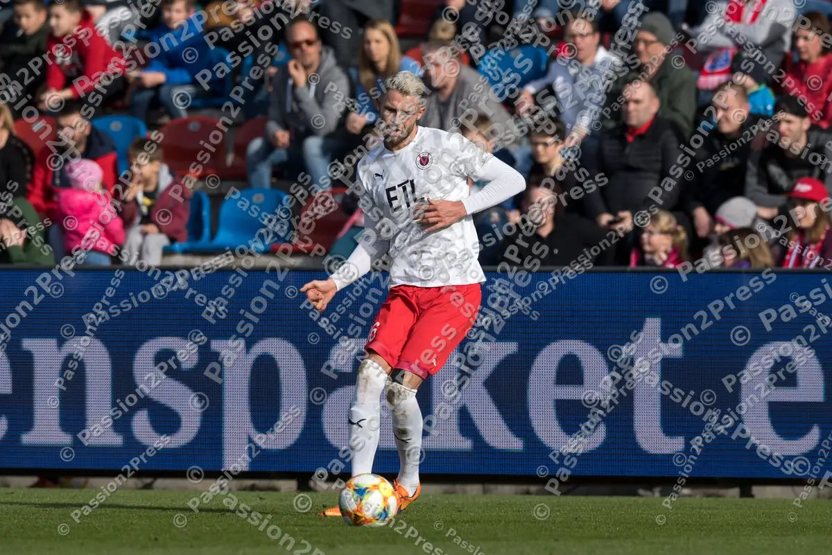 UHGVIK_20200215_0578