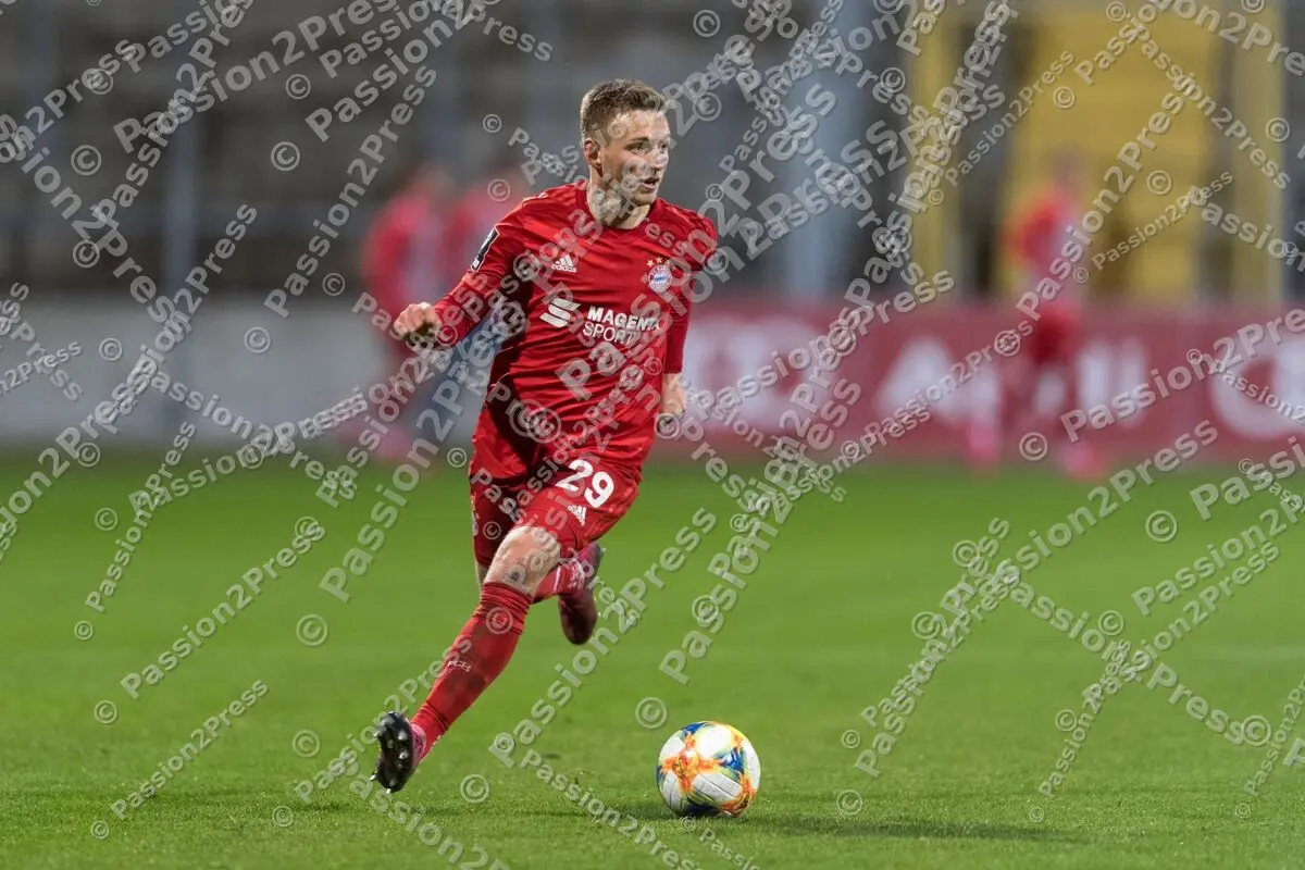 FCBIIHFC_20200217_0927-2