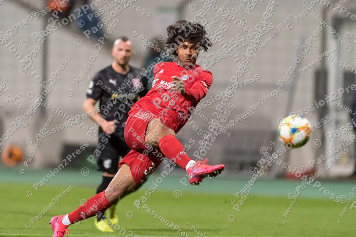 FCBIIHFC_20200217_1112-2