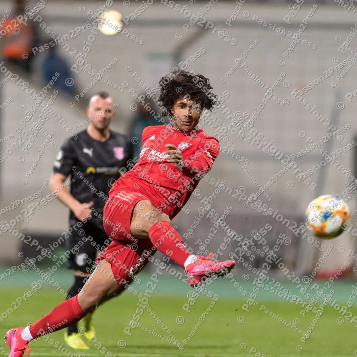 FCBIIHFC_20200217_1112