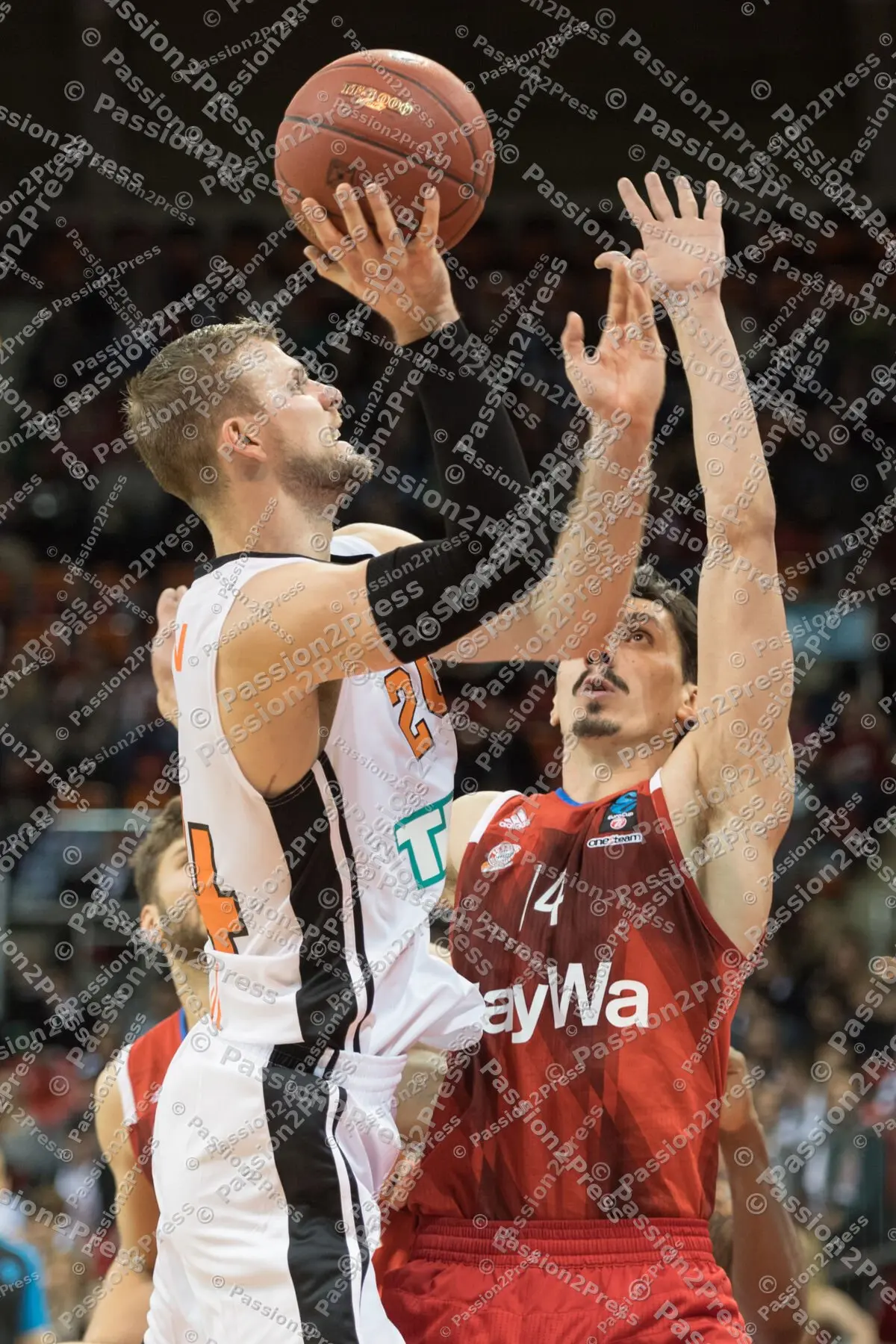 mf_FCBULM_20170201_0376