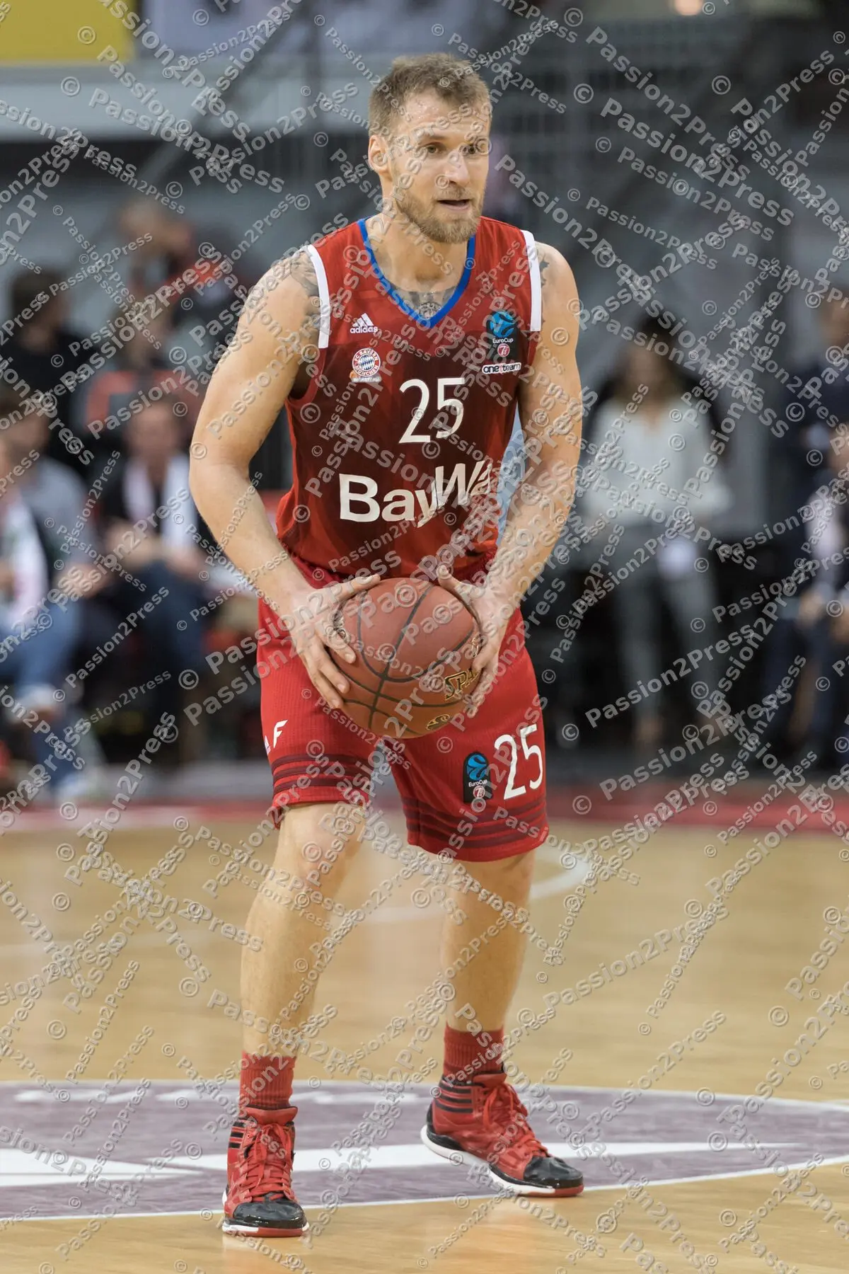 mf_FCBULM_20170201_0814