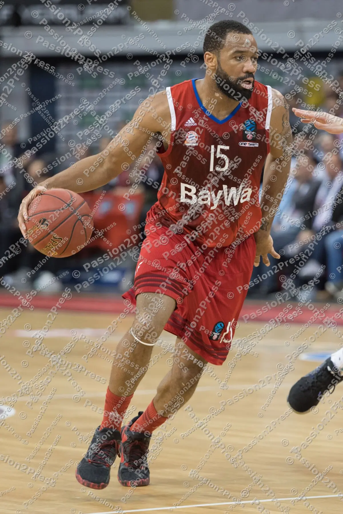 mf_FCBULM_20170201_0816