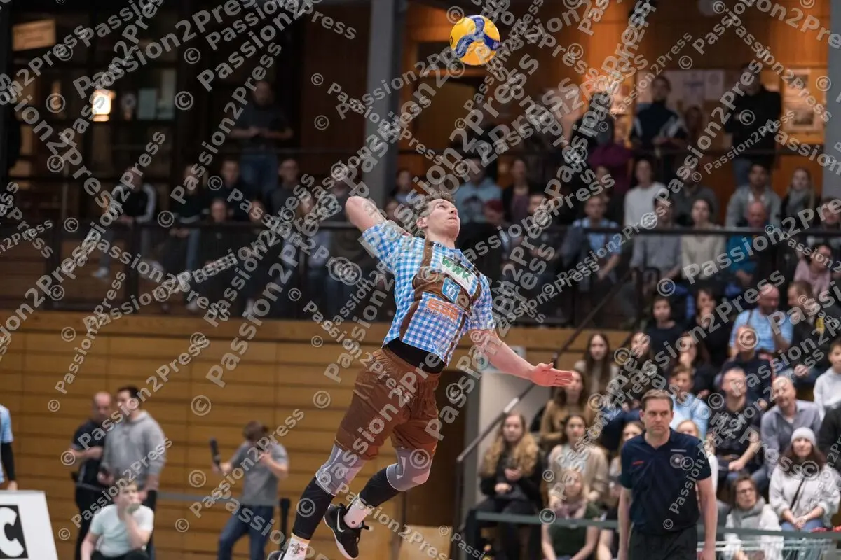 HERBUE_20200229_0276