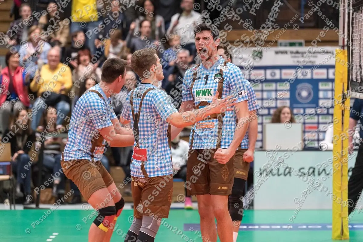 HERBUE_20200229_0423