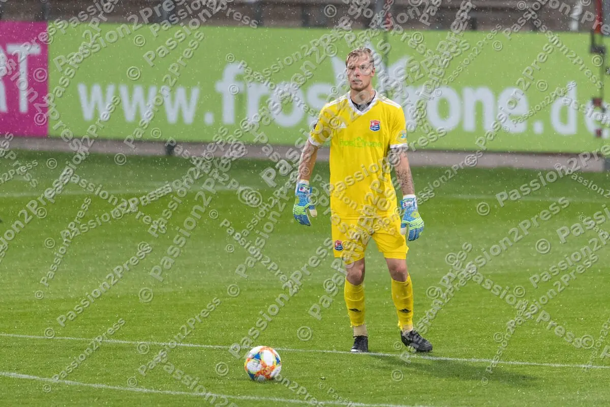 UHGWMA_20200617_0443