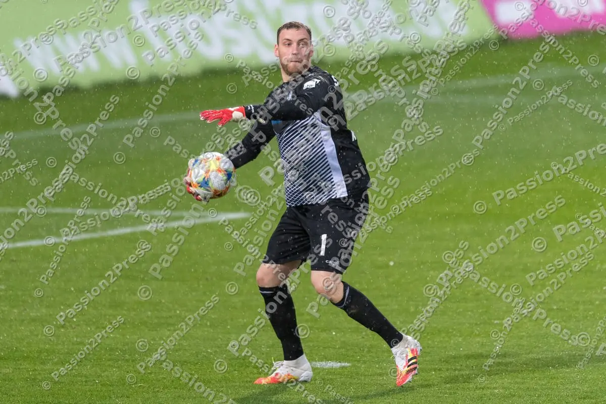 UHGWMA_20200617_0637