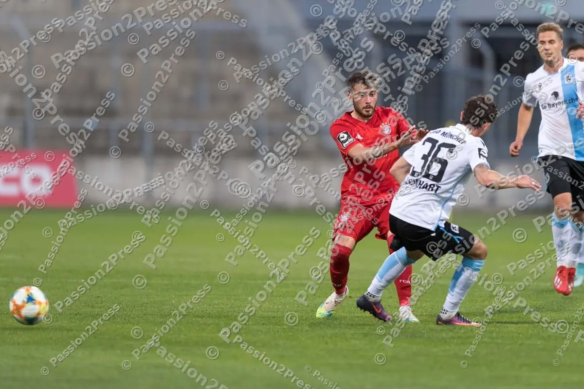 FCBII60_20200624_0672