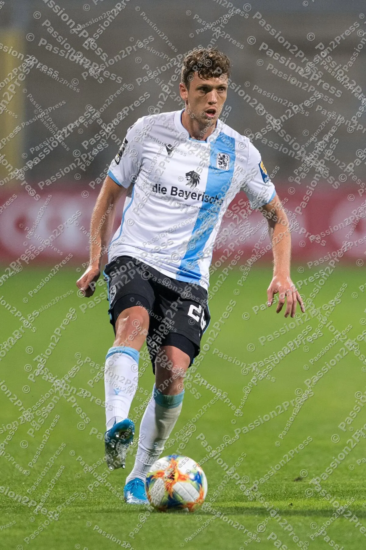 FCBII60_20200624_0882