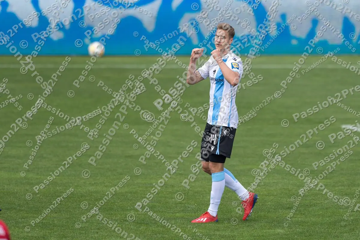 M60UHG_20200627_1185-2