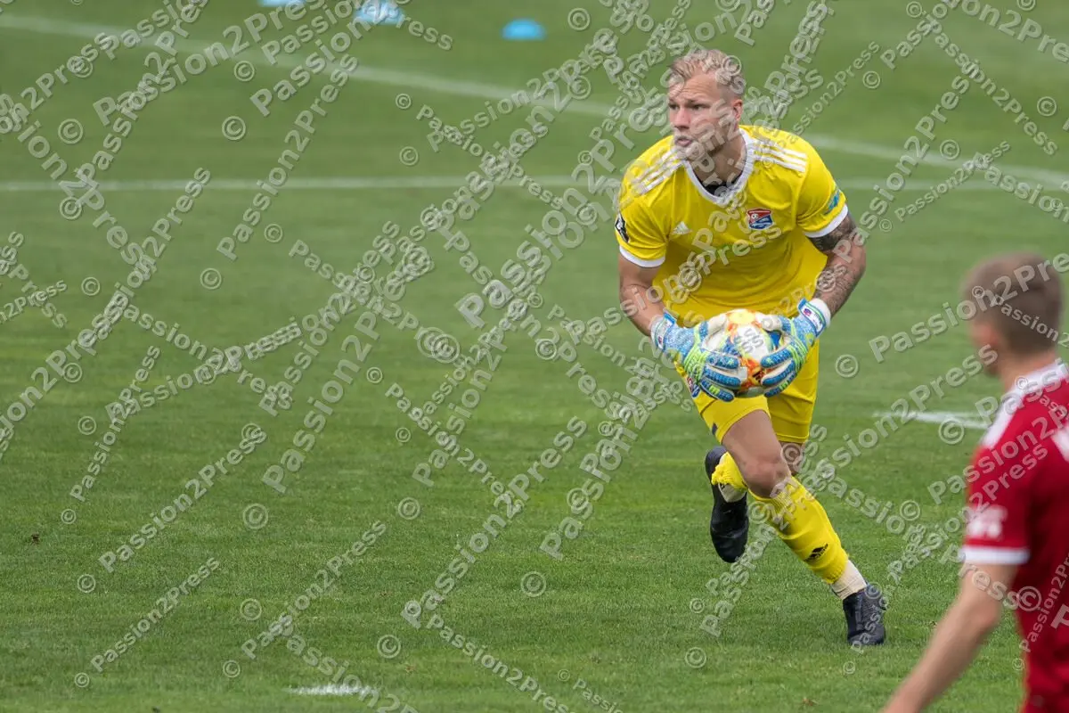 M60UHG_20200627_1425