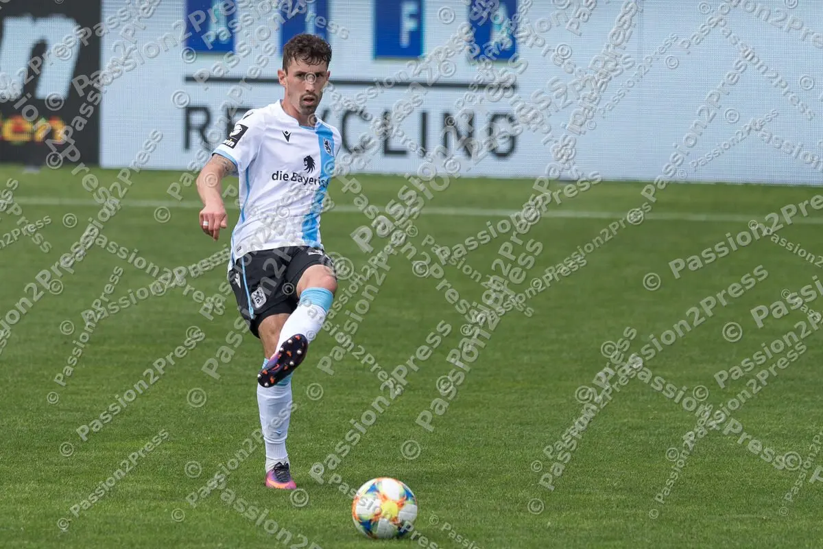 M60UHG_20200627_1451