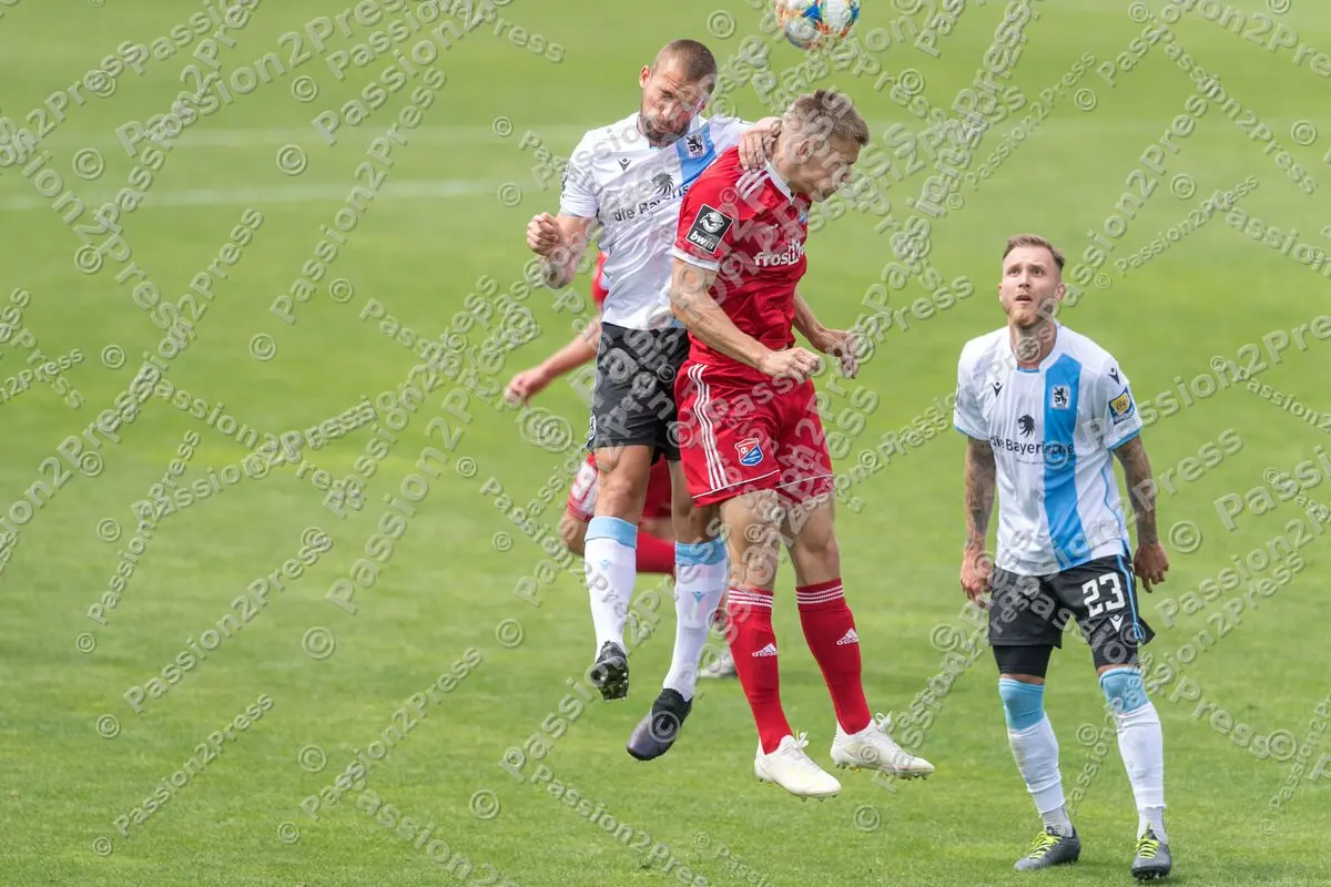 M60UHG_20200627_1464