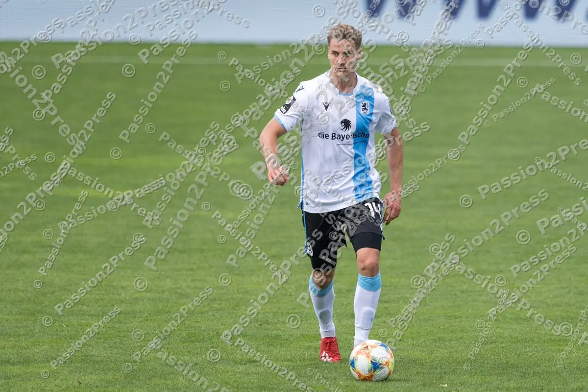 M60UHG_20200627_1807