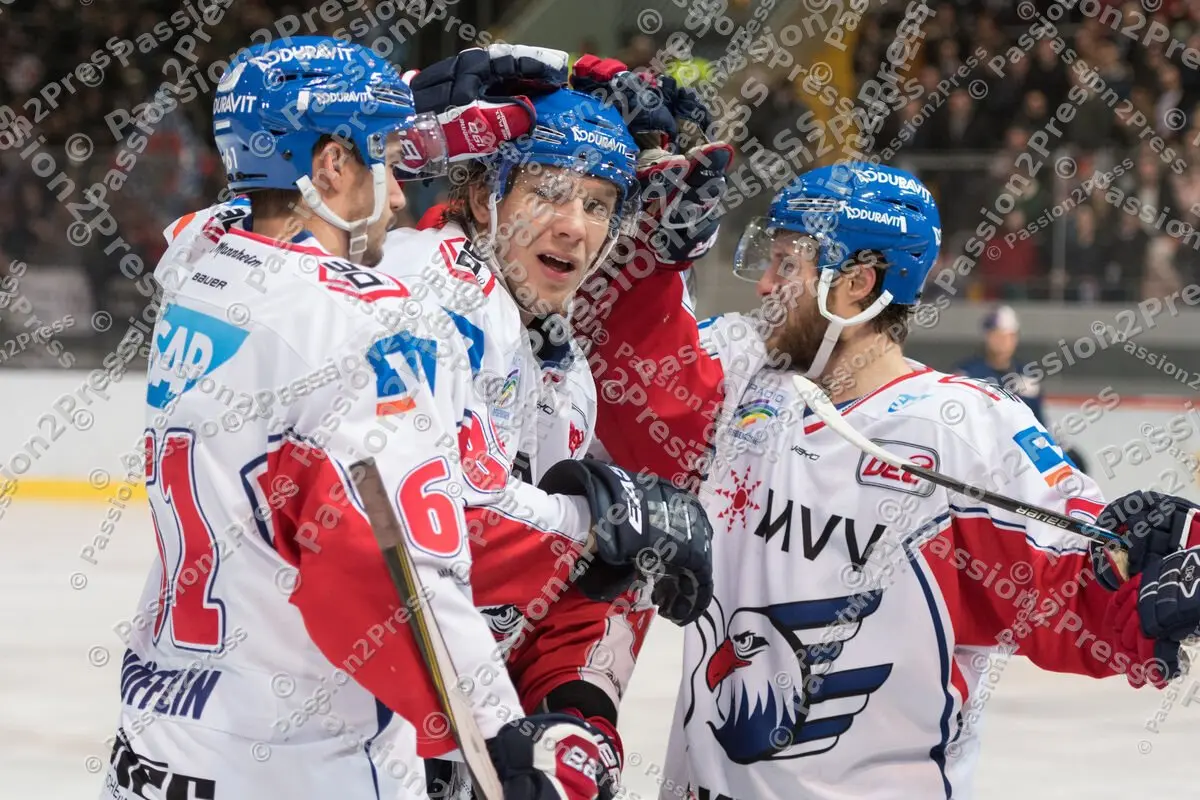 mf_RBMMERC_20170217_1665