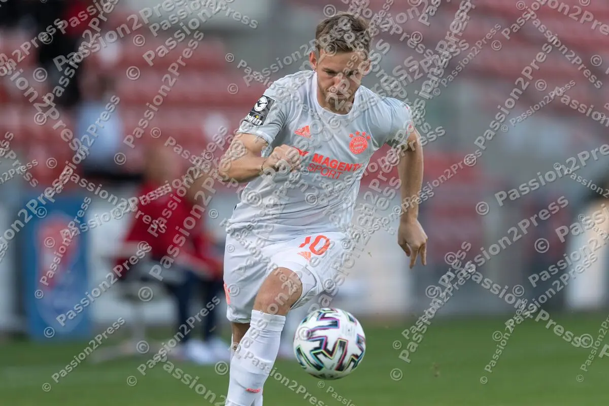 UHGFCB_20200911_0042