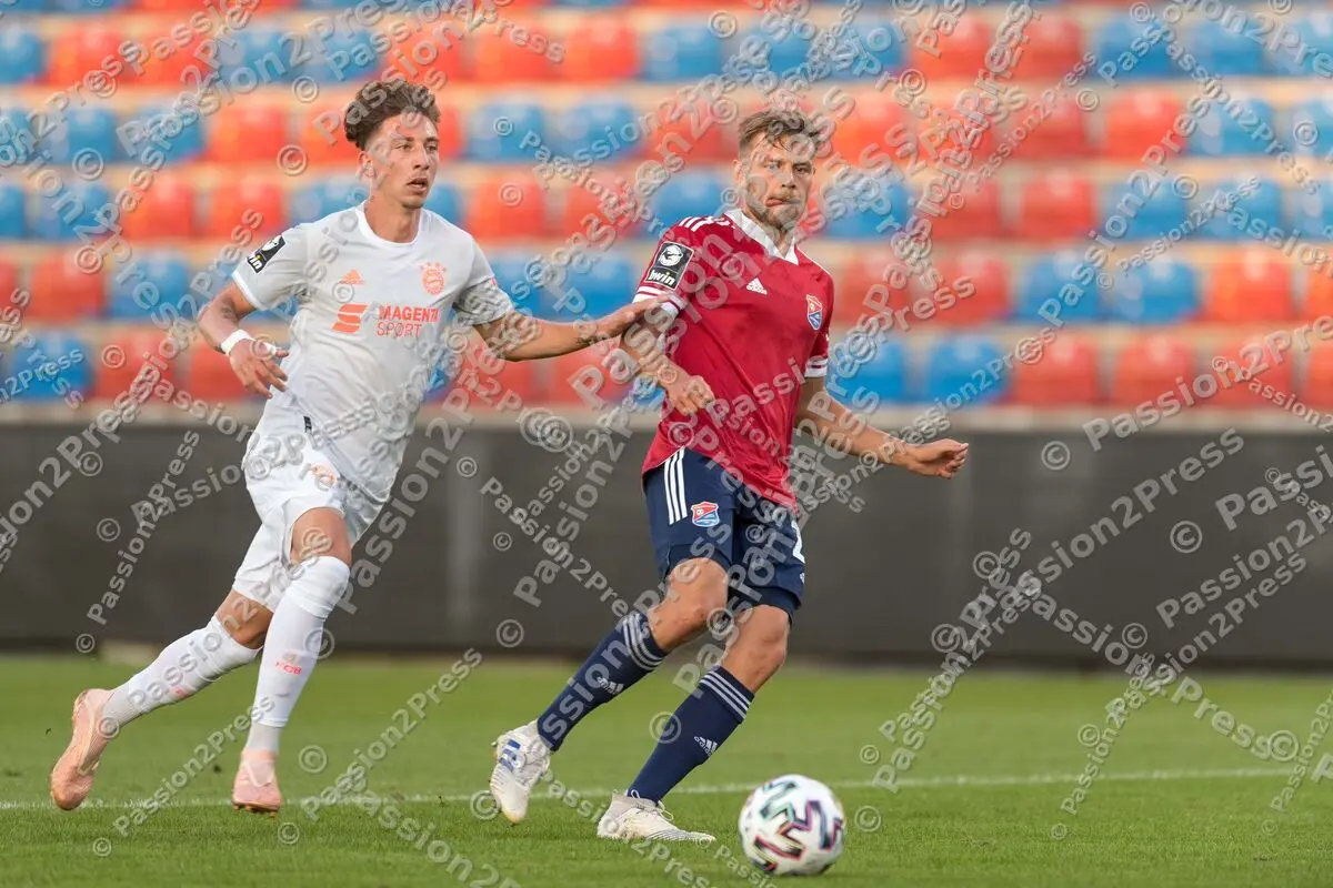 UHGFCB_20200911_0195