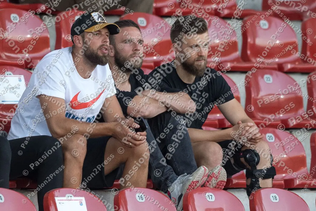 UHGFCB_20200911_0364