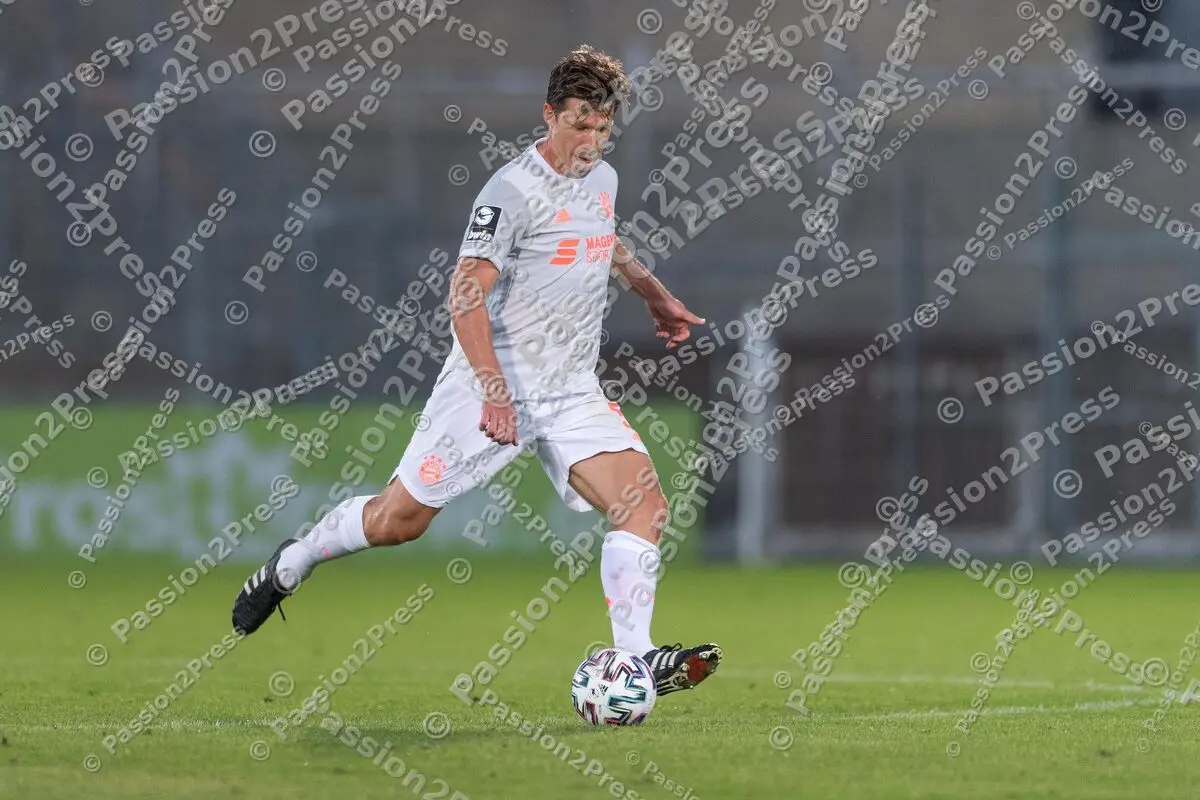 UHGFCB_20200911_0537