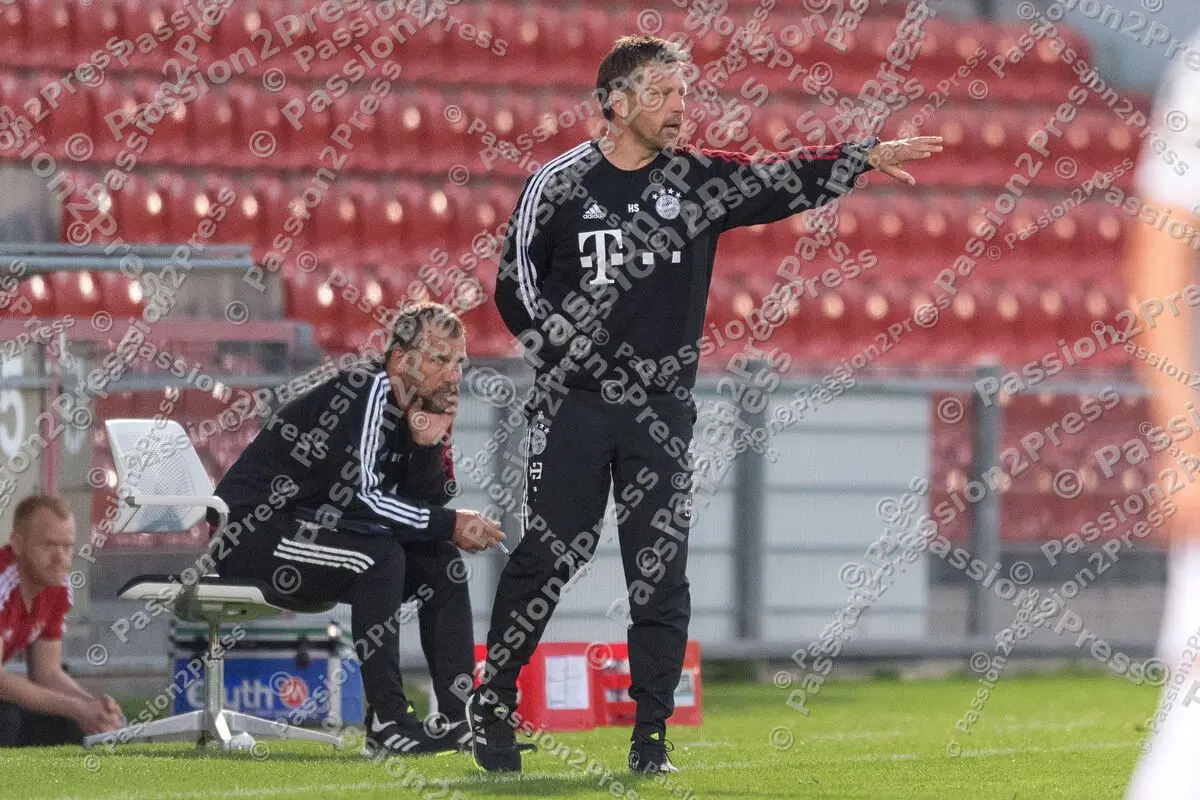 UHGFCB_20200911_0580