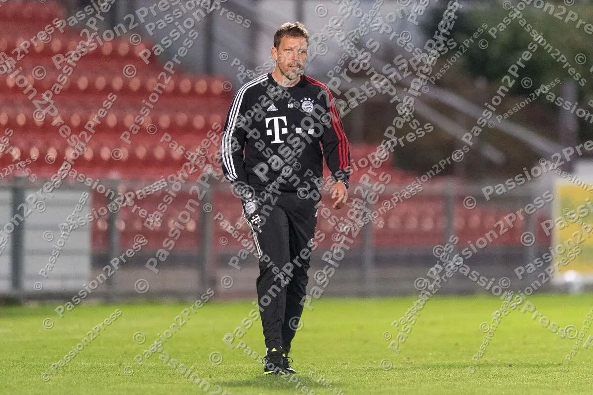UHGFCB_20200911_0704