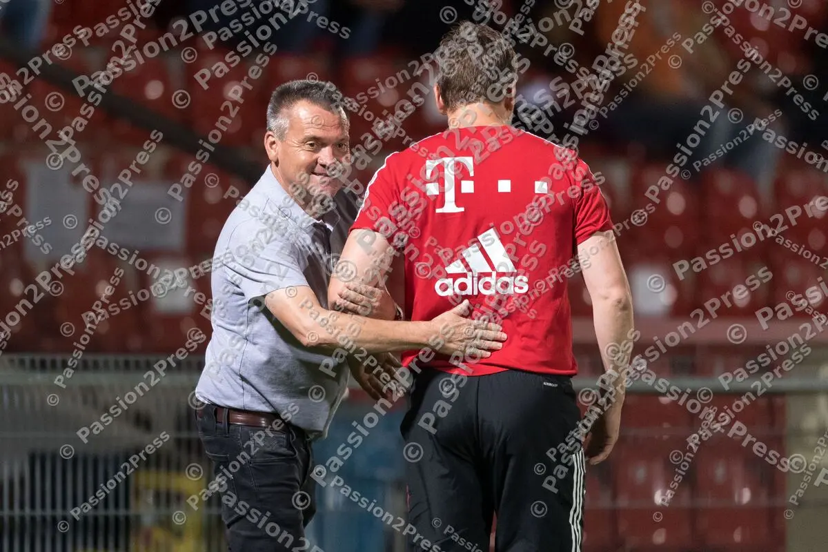 UHGFCB_20200911_0824