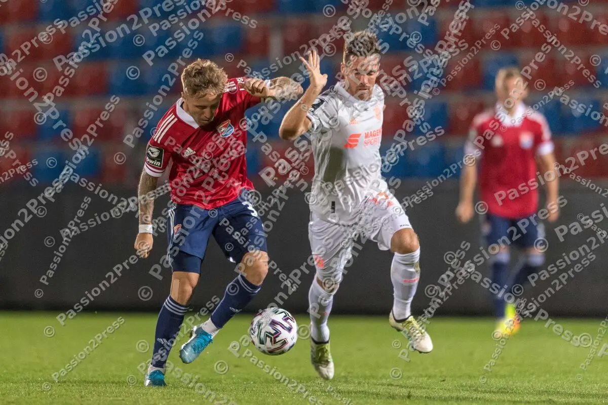 UHGFCB_20200911_0841