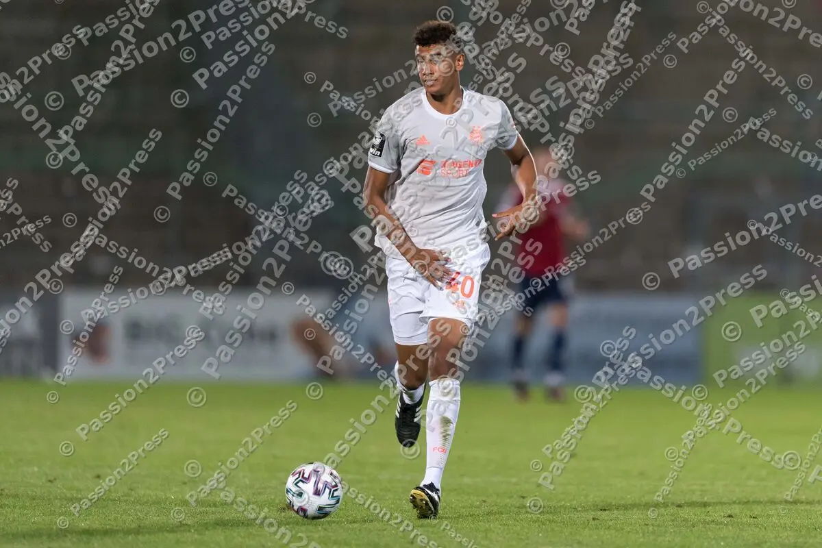 UHGFCB_20200911_0861