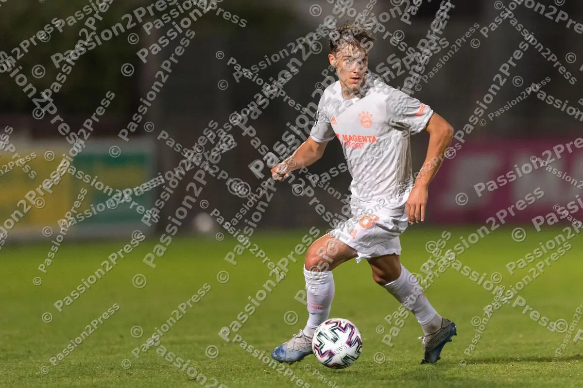 UHGFCB_20200911_1054