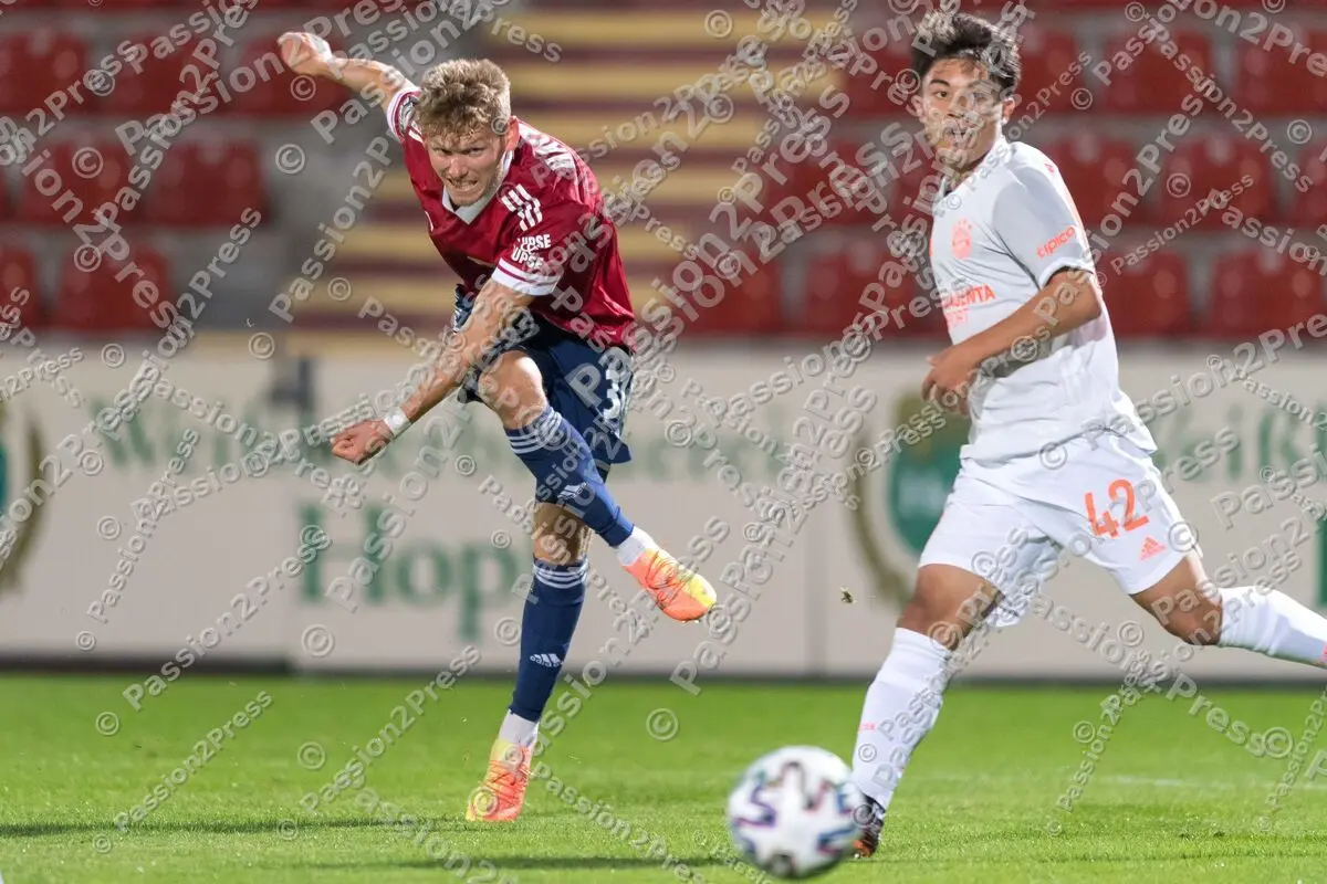 UHGFCB_20200911_1217