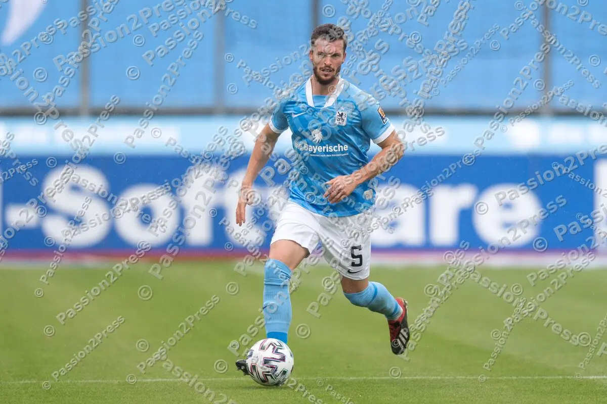 M60FCM_20200926_0262